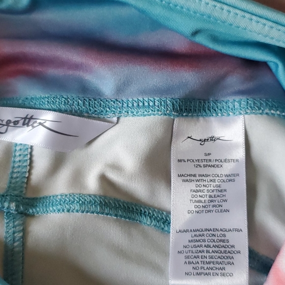 Gottex leggings, size small - Picture 3 of 3